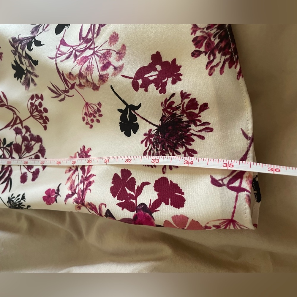 Women’s 3/4 sleeve sheath dress (cream/white&pink/purple floral, size small/4) - Picture 4 of 4
